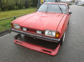 Ford Capri rood (15)